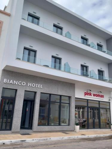 Bianco Hotelpension, Unterkunft in Lakkíon