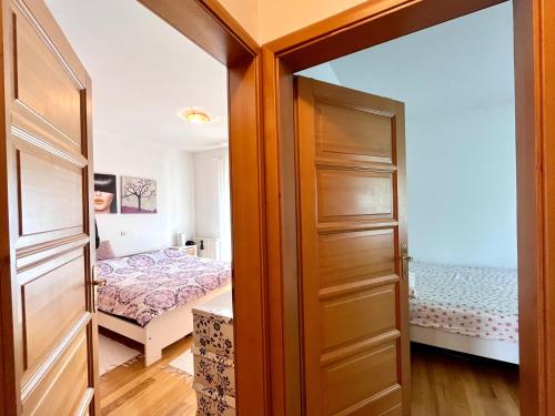 Two-Apartment with Terrace and Sea View image 4
