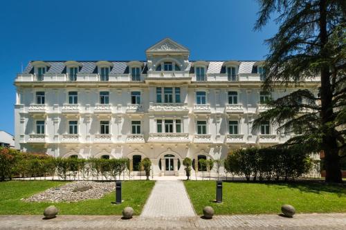 Castilla Termal Balneario Solares