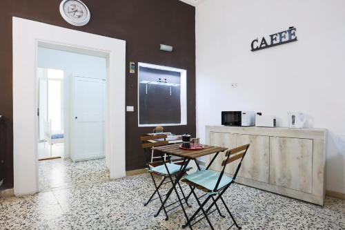 Apartment with Sea View image 8