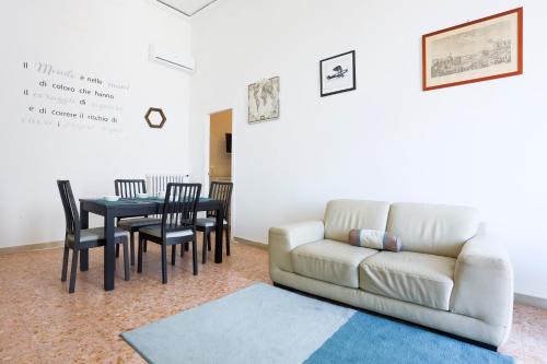 Apartment with Sea View image 1