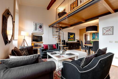 Apartment - Split Level