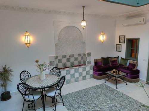 RZ22, 5 min de Jemaa El Fna, 4 Pers, Fibre Optique Wi-Fi, Marrakech (foto 8)