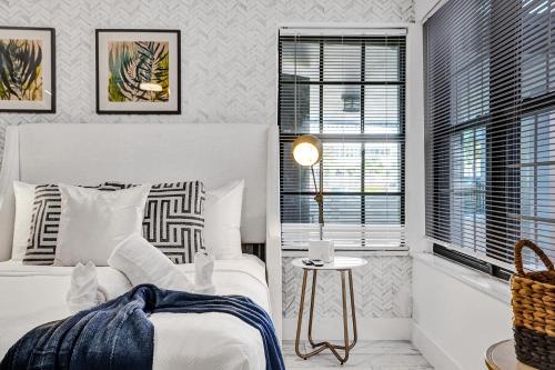 Hollywood Apartments Host by BeeNomad in Hollywood, USA