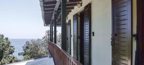 Widok z zewnątrz, SunRiseStudiosPapanero in Ntamouchari