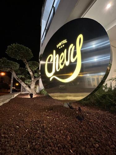 Hotel Chevy - main image