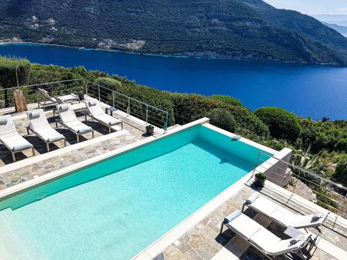 Sundance - Fabulous & Large 4-Bedroom Private Villa, Sývota (photo 6)