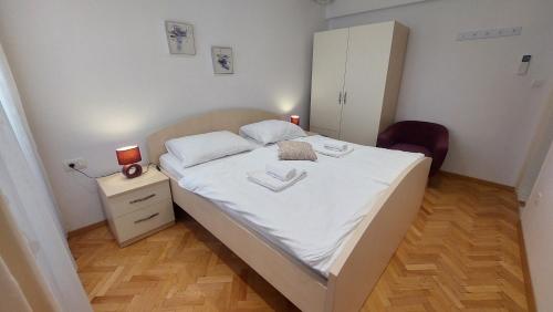 3M Peristil, Split (photo 8)