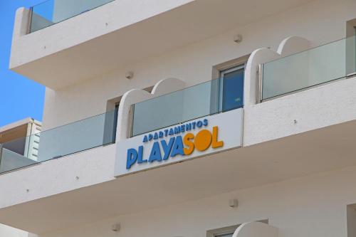 Apartamentos Playa Sol - image 6