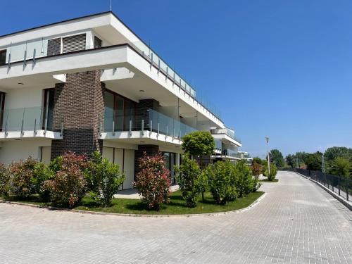 Panorama Superior Apartments - Pool, garden, parking in Balatonalmadi