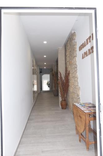 Létesítmények, *Penyagolosa Suite* Gegant de Pedra in Adzaneta