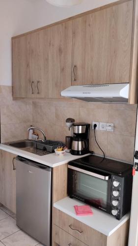 Golden Sun Apartments 5