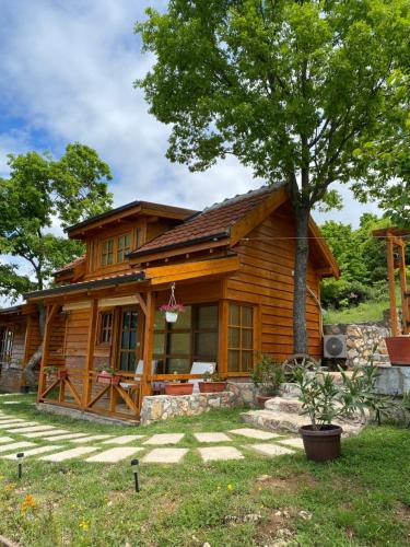 Bungalow with Patio