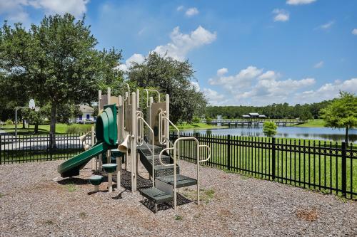 Town Terrace Townhomes in Kissimmee, USA