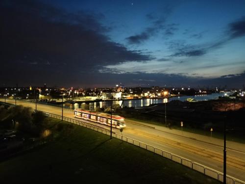 Vista, Mieszkanie, apartament z przepięknym widokiem, blisko starówki, plaży (Mieszkanie, apartament z przepieknym widokiem, blisko starowki, plazy) in Przerobka