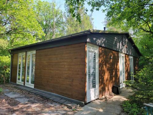  Bungalow in het bos in Nunspeet