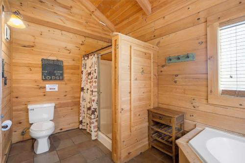 Moose Lodge w/HotTub - image 2