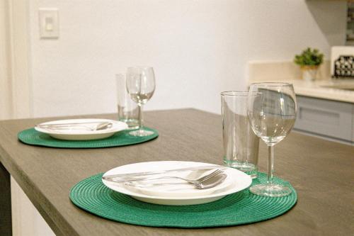 Marlin's Palm Oasis - Beach House, Amazing Pool, BBQ Area