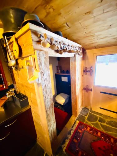 Fürdőszoba, Zum Stillen Unicum in Axalp