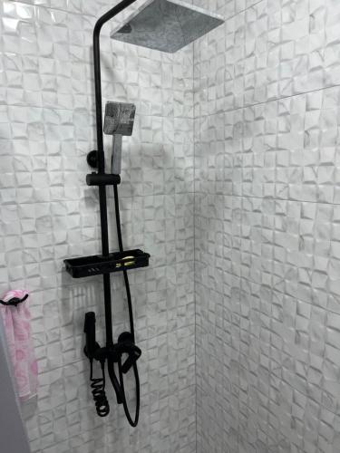 Bathroom, Guest House SAMAN in Garni