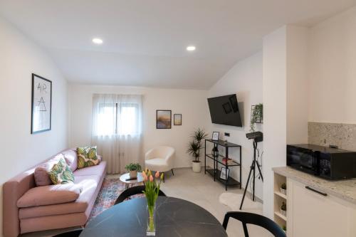 4 ELEMENTS - Luxury Family Apartments, Тар (фото 5)