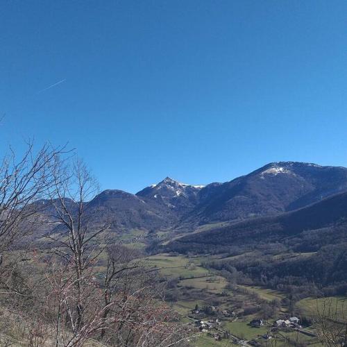 Nearby attraction, La dependance du chateau de Triviers. in Challes-les-Eaux