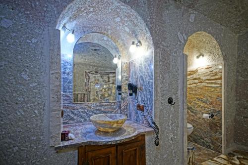 Luxury Cave Suite with Turkish Bath