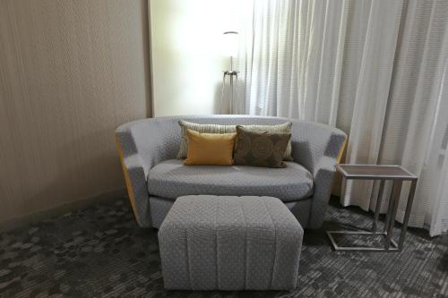 King Room with Sofa Bed