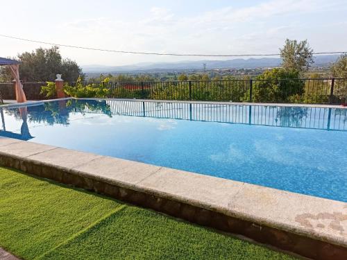 Good view,biggest pool 78 m2,summer resort,forest,hill,squirrel,rider,in City of misic