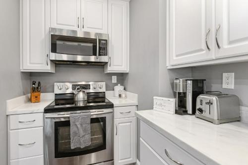 689 - Steps to the Resort, Peaceful Studio with free Wifi & Parking, Encinitas (photo 9)