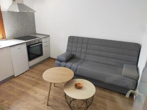Shared lounge/TV area, Arzua Centro Vivienda de uso turistico in Arzua