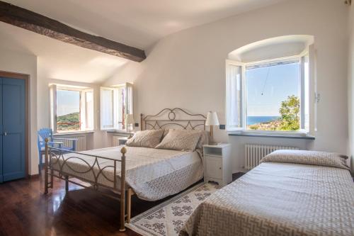  164- Villa della Marchesa - Giardino e Piscina a pochi minuti dal centro di Sestri Levante in Santo Stefano del Ponte