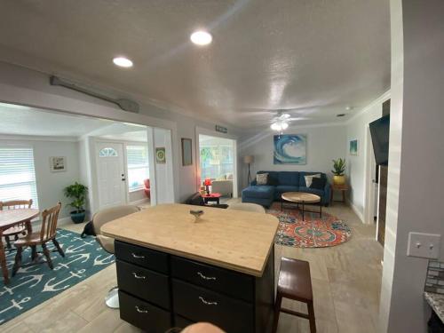 Rock Ridge I. Private and close to everything. in Vero Beach, USA