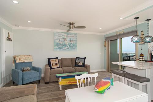 201A Beach View, 30 Steps to the sand or pool, Corner condo with extra windows and views, Oceanside (zdjęcie 7)