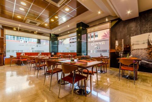Їжа та напої, Hotel Regio Cadiz in Кадіс