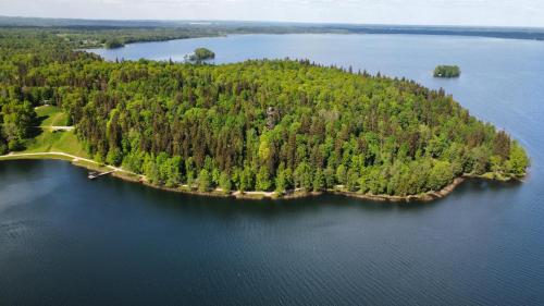 Laivu Māja (Laivu Maja) in Aluksne