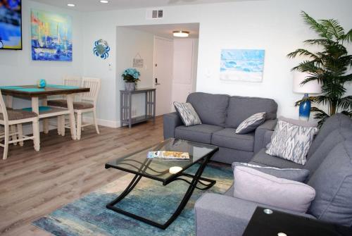 207A Fresh, Renovated and Steps from the Beach, Oceanside (foto 10)