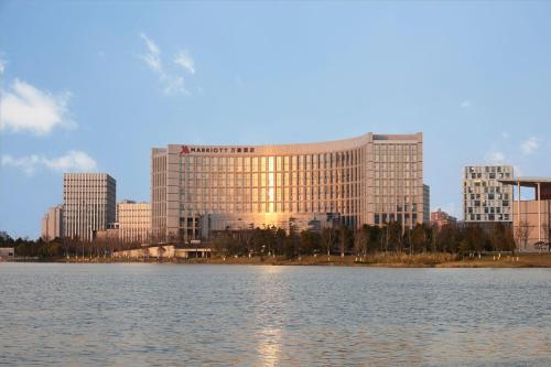 462288376 Nantong Marriott Hotel