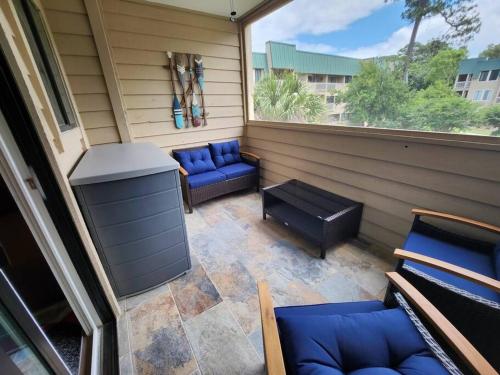 Classy & comfortable condo! in 希爾頓黑德島水濱