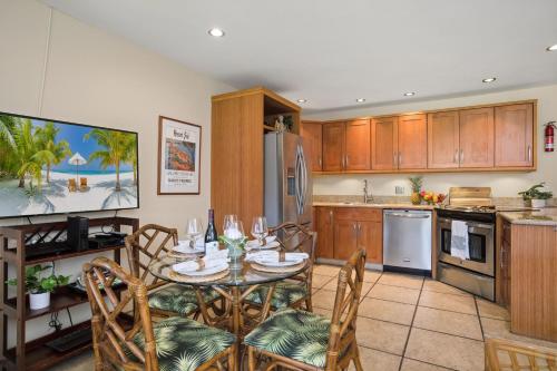 Beautiful 1 Bedroom Condo with Ocean Views | Oceanfront - image 2