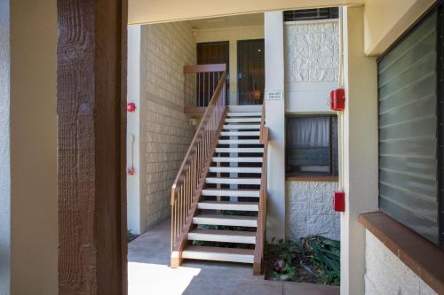 Beautiful 1 Bedroom Condo with Ocean Views | Oceanfront - image 11