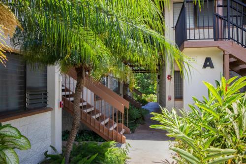 Beautiful 1 Bedroom Condo with Ocean Views | Oceanfront - image 13