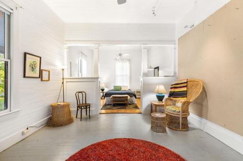 Medina River Historic Cottage in Castroville (TX)