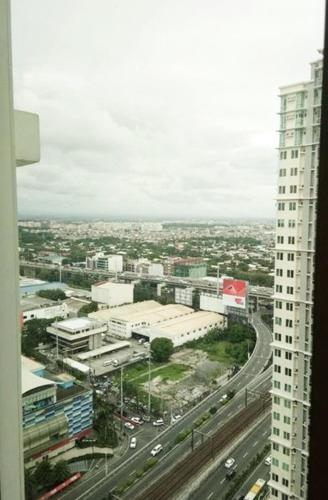 Makati Condo Edsa MRT Magallanes Station Chino Roces Ave cor EDSA IT Hub ONE Ayala Alphaland WiFi by 24K Residences, Manila (fotografie 6)