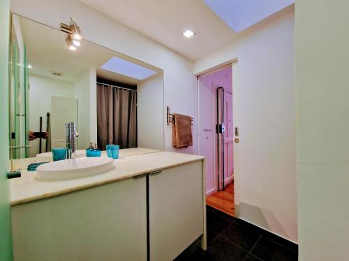 Mouraria Village Apartments - Holiday Rentals - image 12
