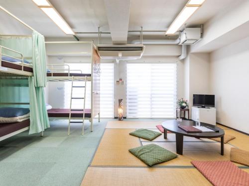 Bed in 8-Bed Mixed Dormitory Room