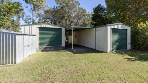 Lowset, pet friendly cottage - Sunset Ave, Bongaree, Bellara (photo 10)