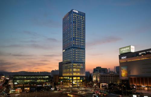 Nine Tree Premier ROKAUS Hotel Seoul Yongsan, Сеул