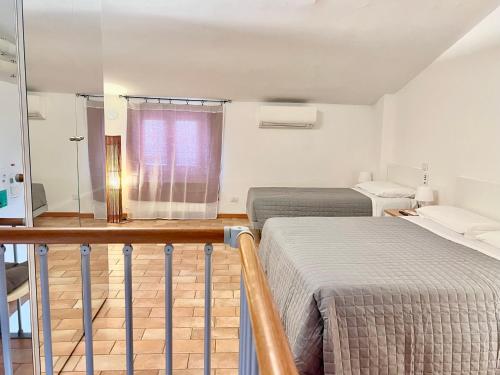 Apartment - Split Level image 5