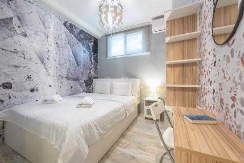 Welcoming Koukaki Home  by Cloudkeys Room Type - One-Bedroom Apartment
